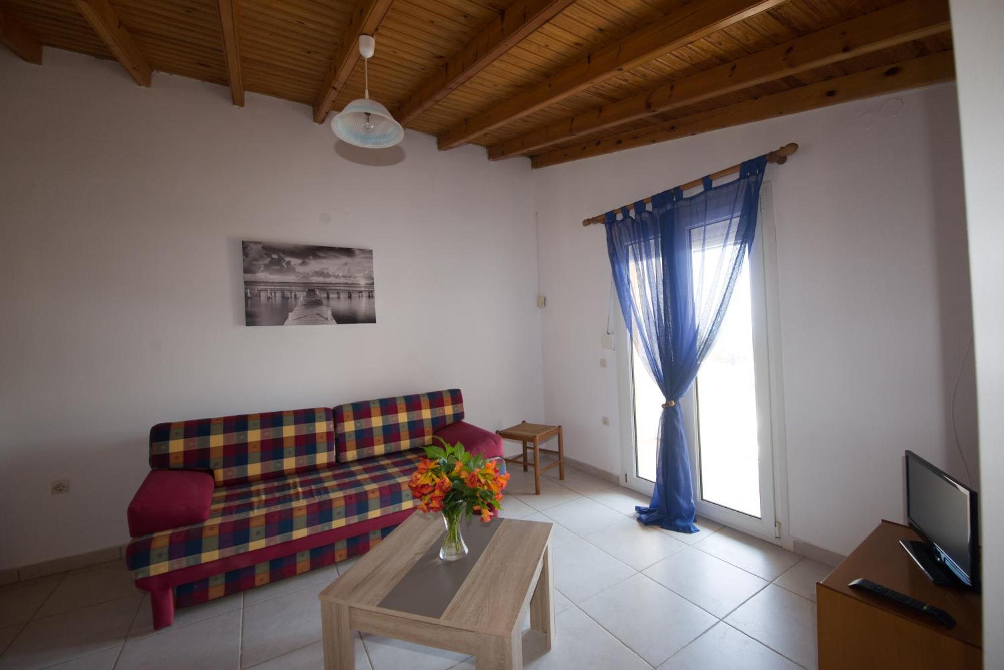 S&C Kosmos Beach Resort Roda  Pokoj fotografie